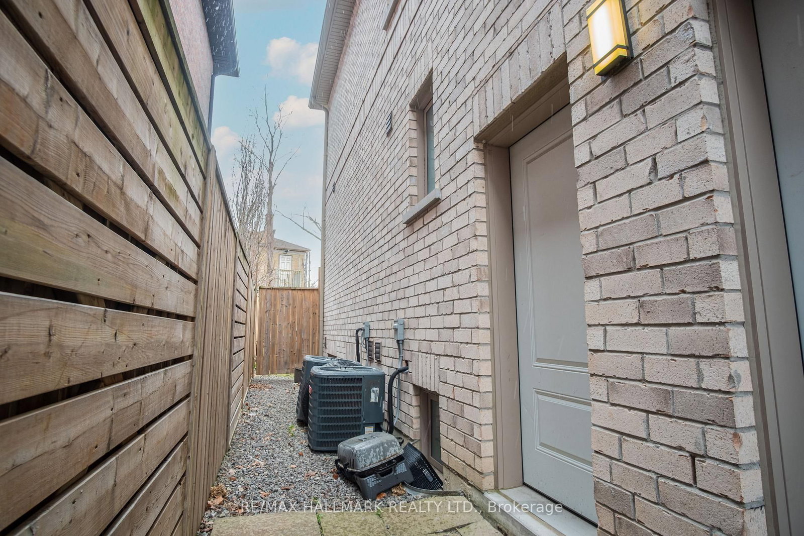 35 Roberta Drive - Photo 10