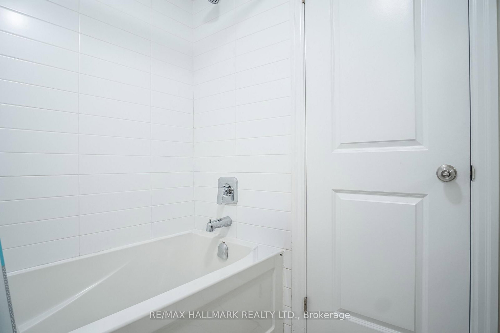 35 Roberta Drive - Photo 9