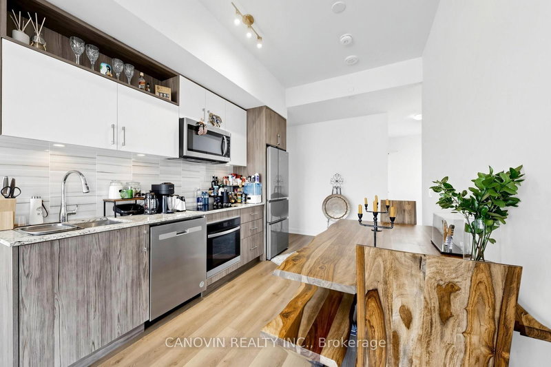 1747 - 121 Lower Sherbourne St, Toronto, M5A 4J4 | Image 2