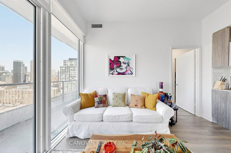 1747 - 121 Lower Sherbourne St, Toronto, M5A 4J4 | Image 3