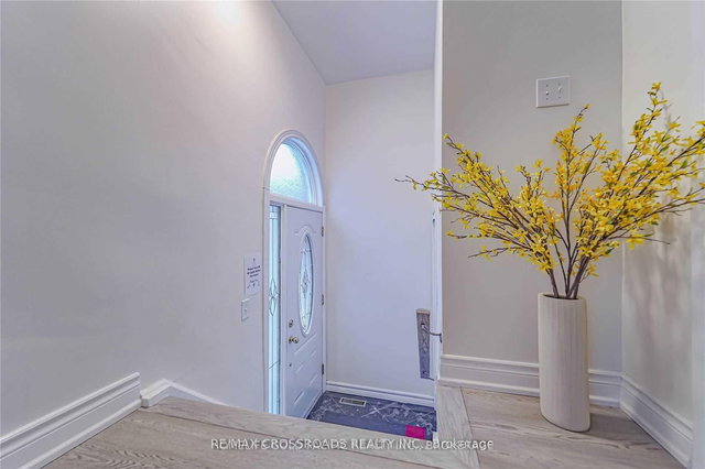 Main - 30 Pindar Crescent