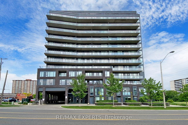 Th 106 - 3237 Bayview Avenue