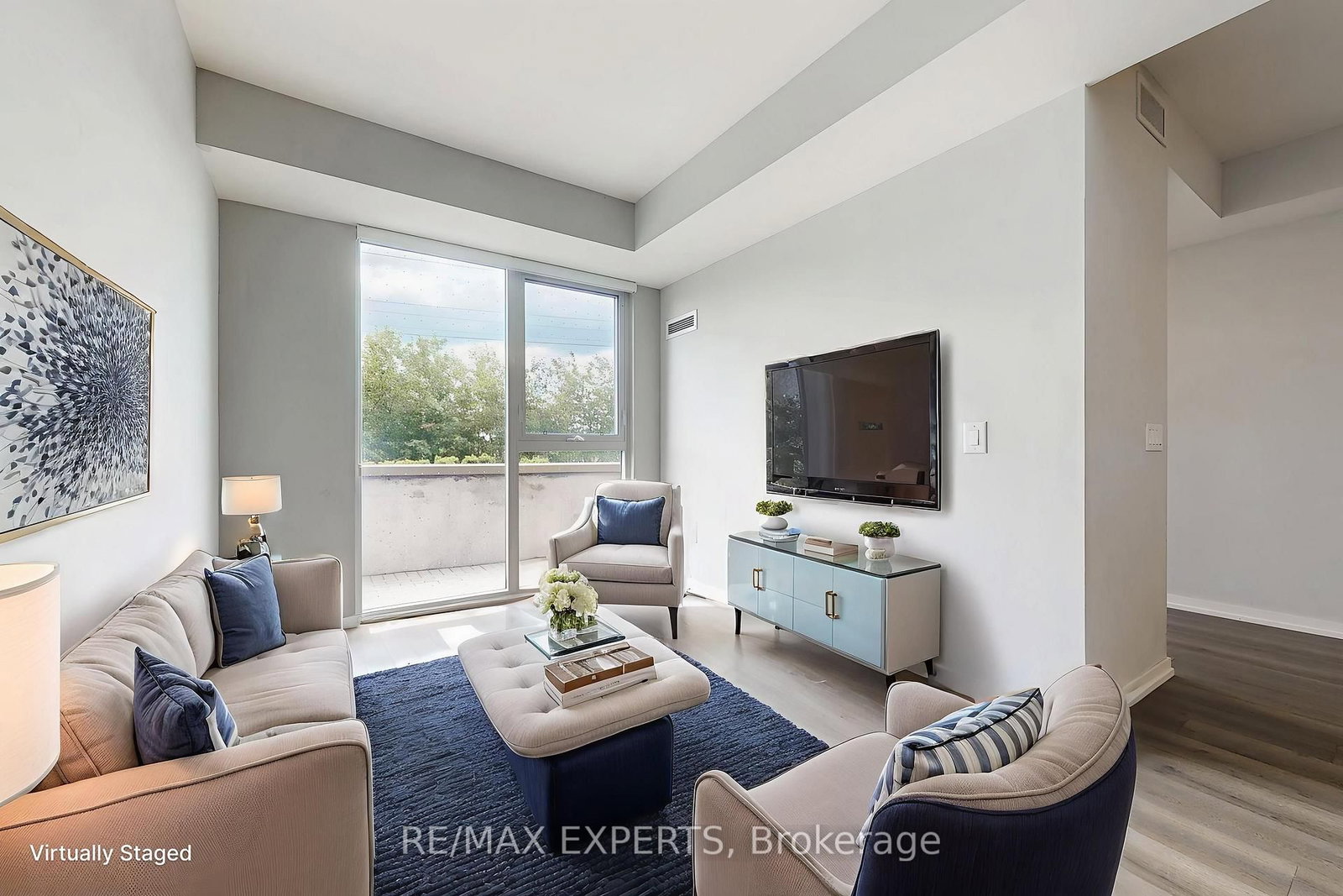 3237 Bayview Avenue, Unit Th 106 - Photo 11