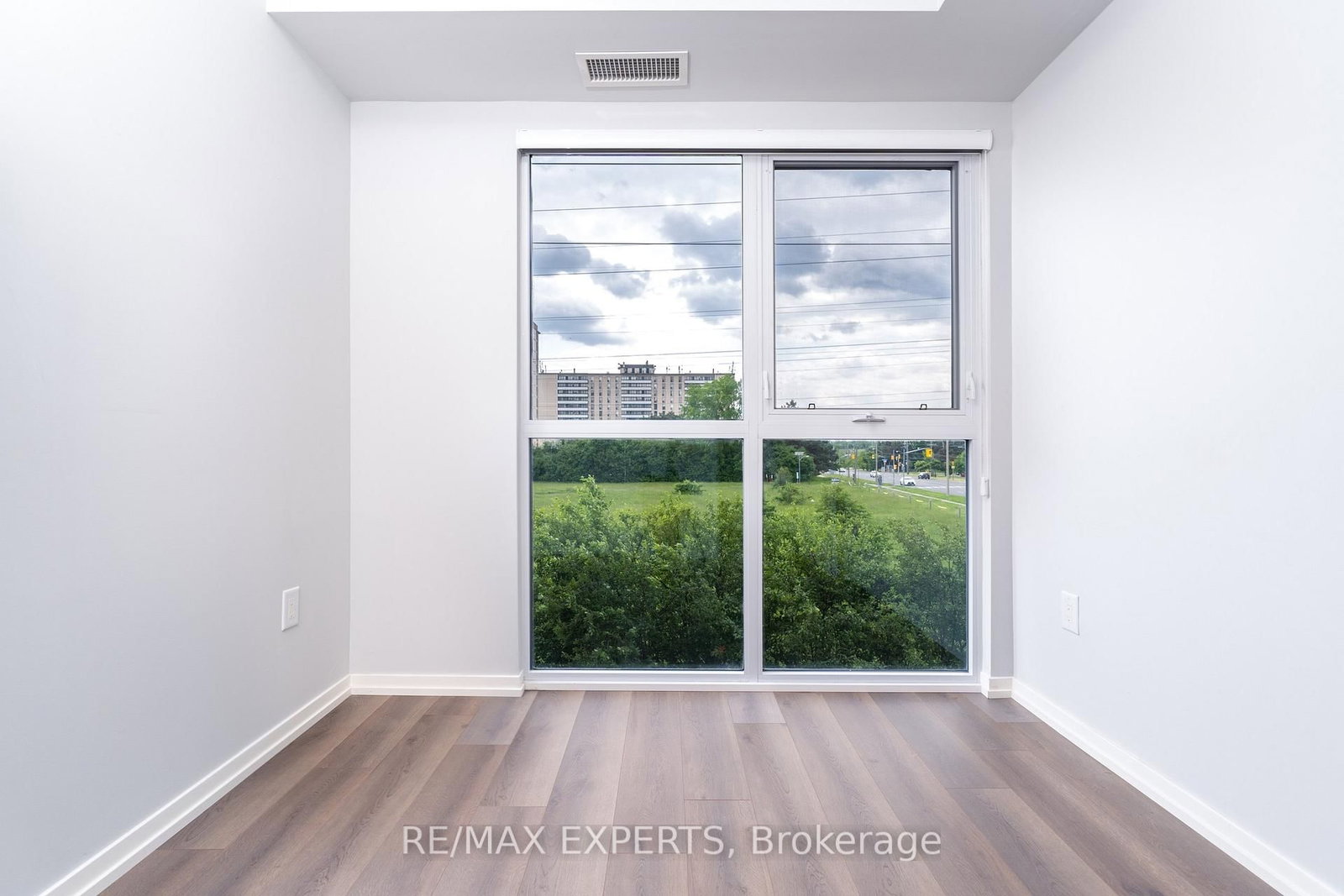 3237 Bayview Avenue, Unit Th 106 - Photo 26