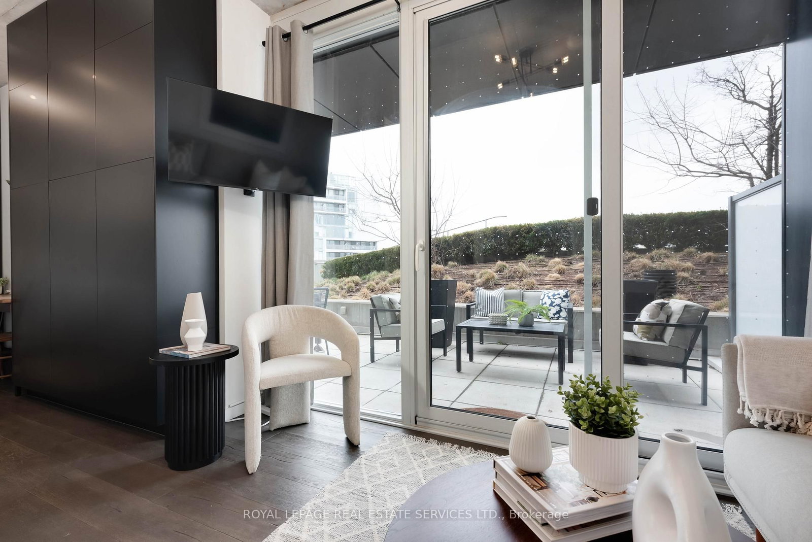 Condo for sale at 711-170 Bayview Avenue, Toronto, Ontario, M5A 0M4 - Waterfront Communities C8 - MLS: C13019548