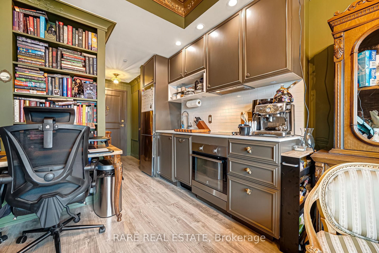 20 Tubman Avenue, Unit 1712 - Photo 17