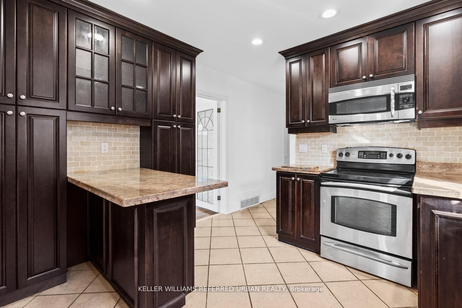 Detached House for sale at 202 Park Home Avenue, Toronto, Ontario, M2R 1A2 - Willowdale West - MLS: C13019900