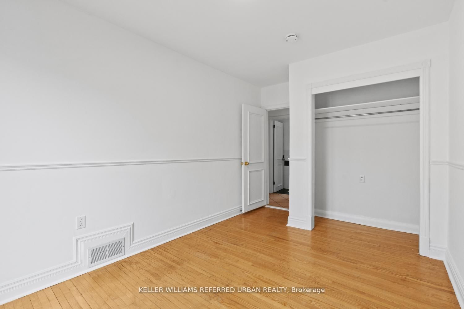 Detached House for sale at 202 Park Home Avenue, Toronto, Ontario, M2R 1A2 - Willowdale West - MLS: C13019900