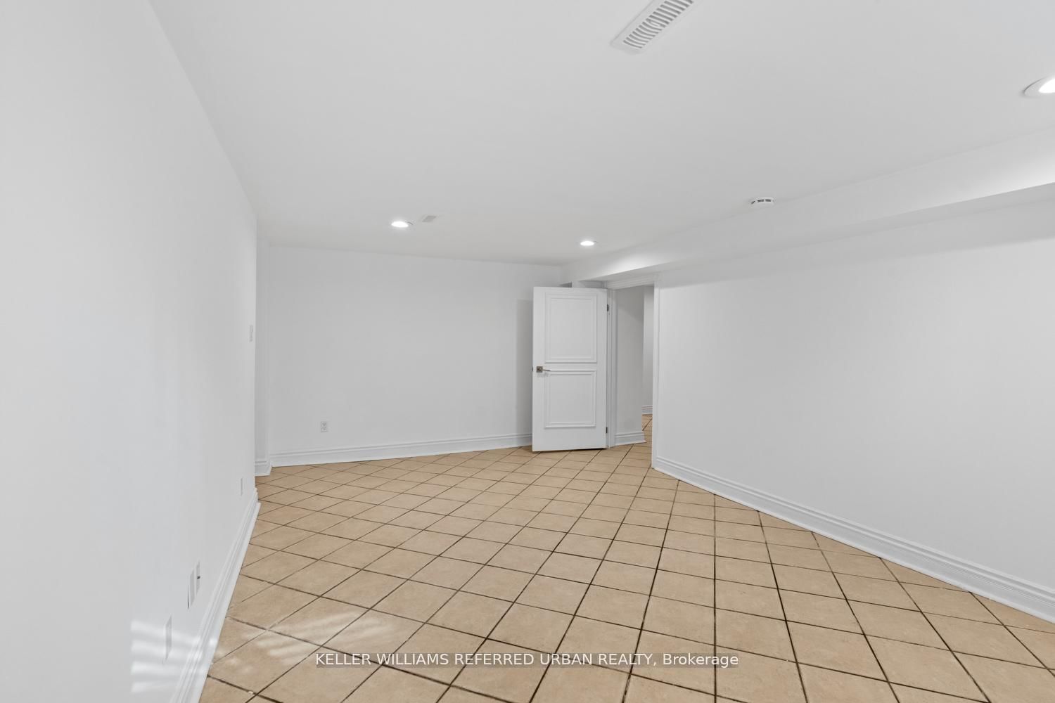 Detached House for sale at 202 Park Home Avenue, Toronto, Ontario, M2R 1A2 - Willowdale West - MLS: C13019900