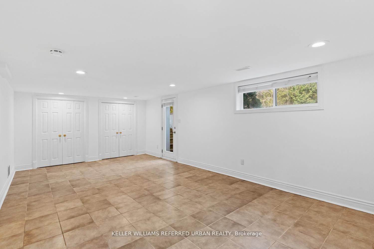 Detached House for sale at 202 Park Home Avenue, Toronto, Ontario, M2R 1A2 - Willowdale West - MLS: C13019900