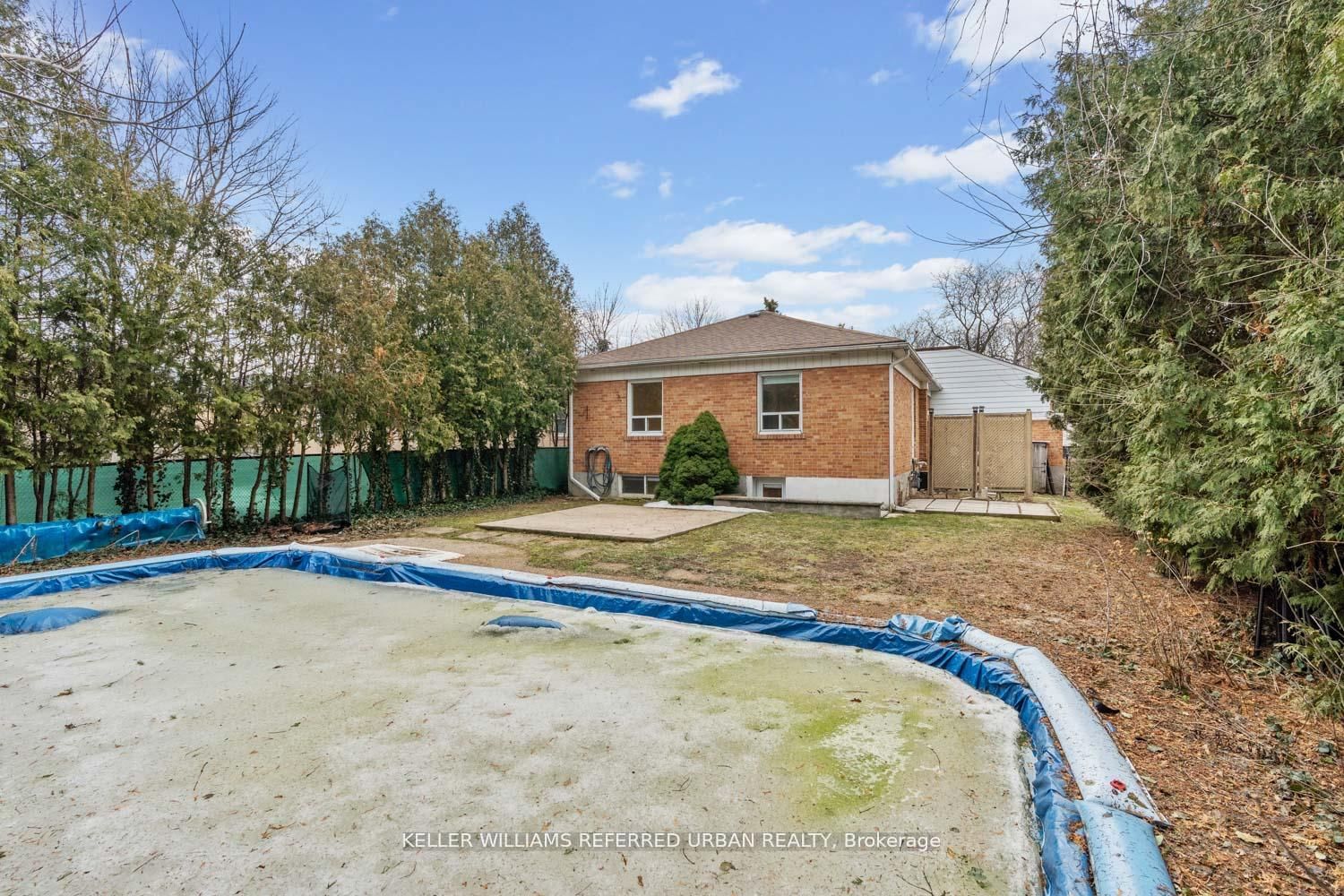 Detached House for sale at 202 Park Home Avenue, Toronto, Ontario, M2R 1A2 - Willowdale West - MLS: C13019900