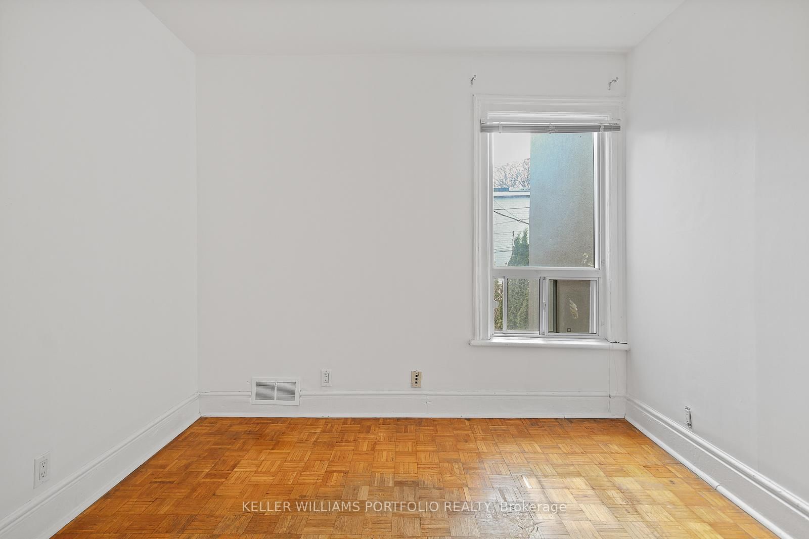 58 Manning Avenue - Photo 22