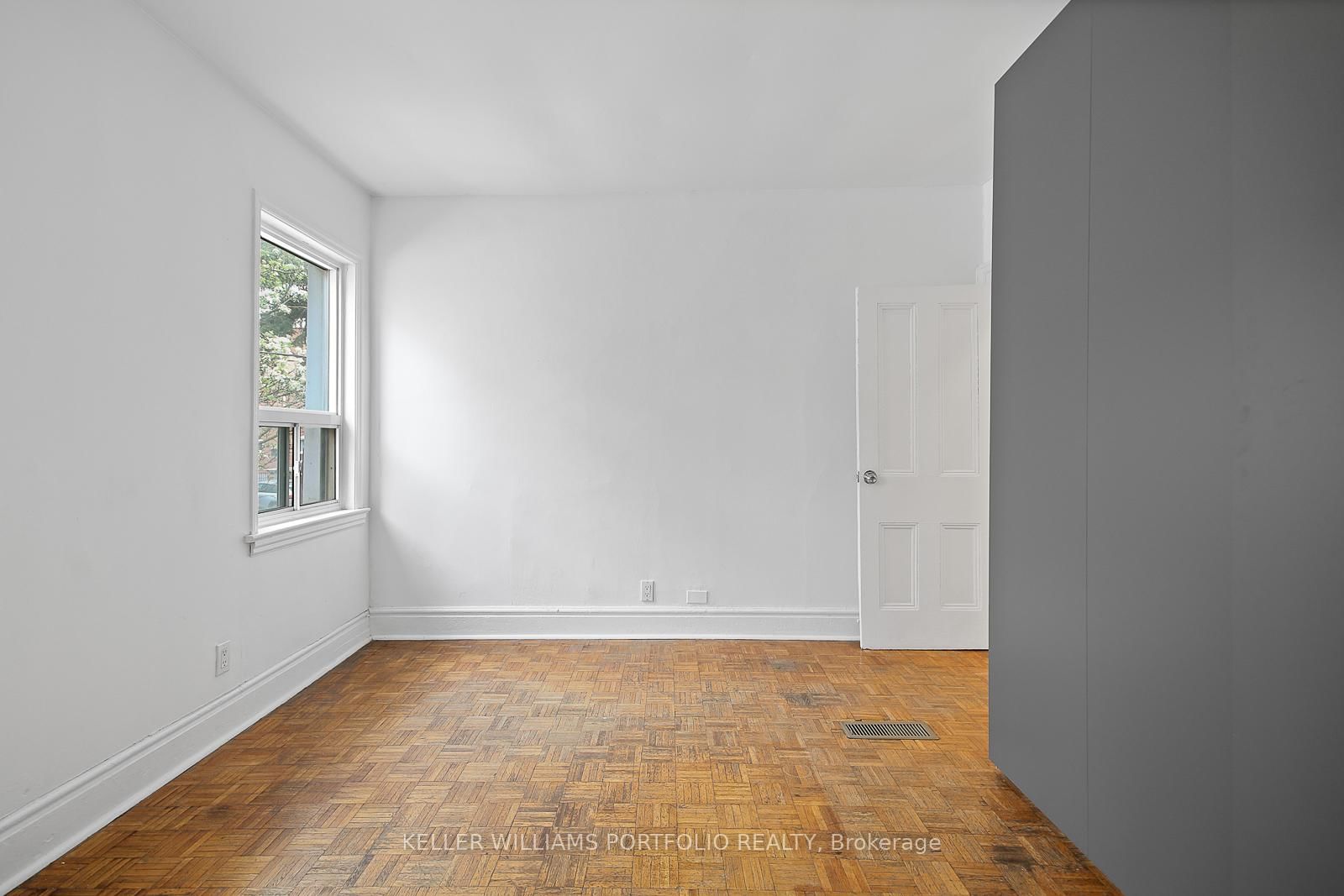 58 Manning Avenue - Photo 34