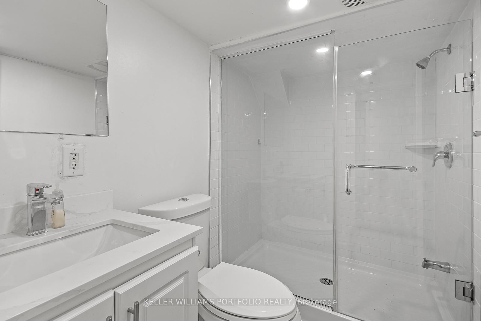 58 Manning Avenue - Photo 36