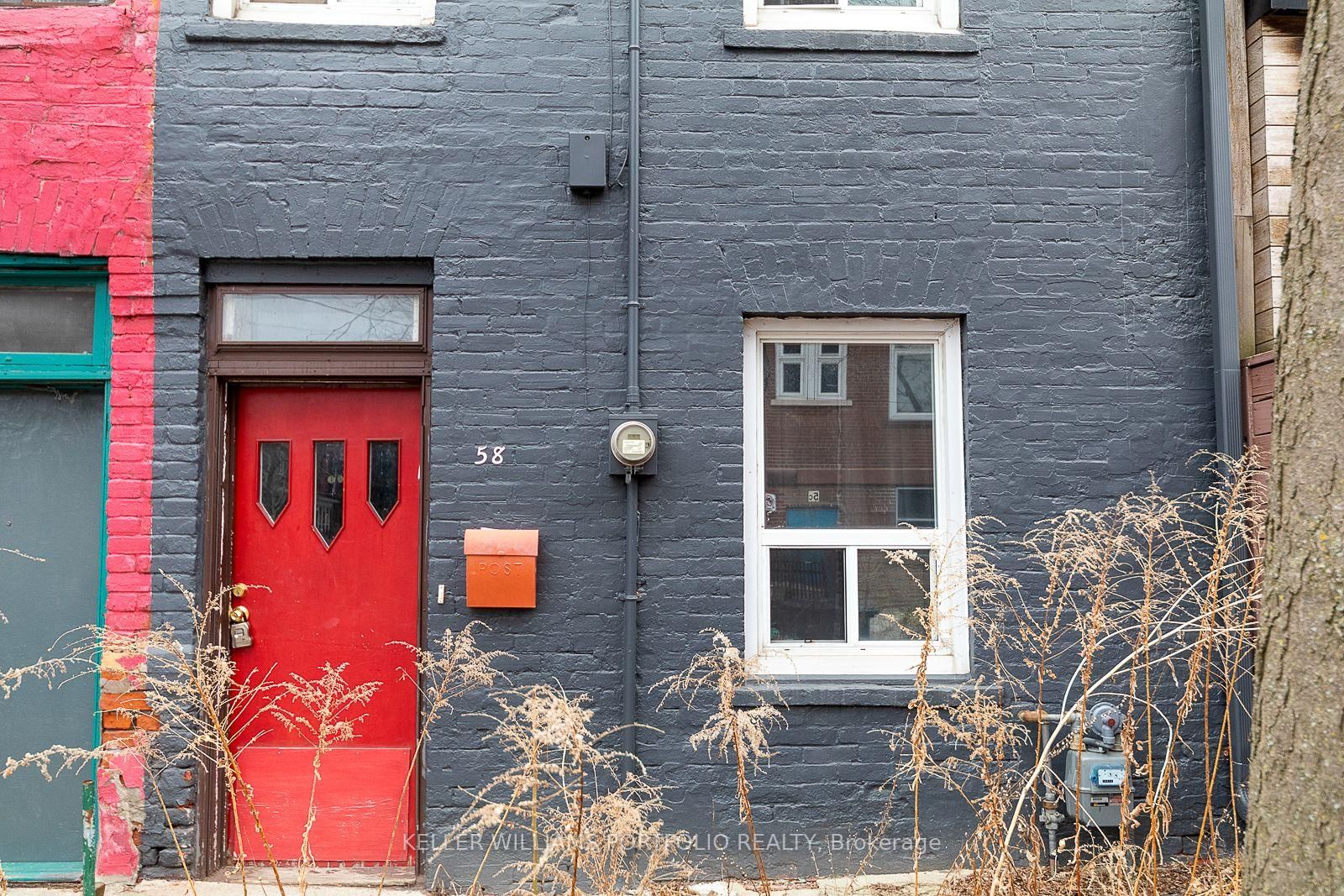 58 Manning Avenue - Photo 6