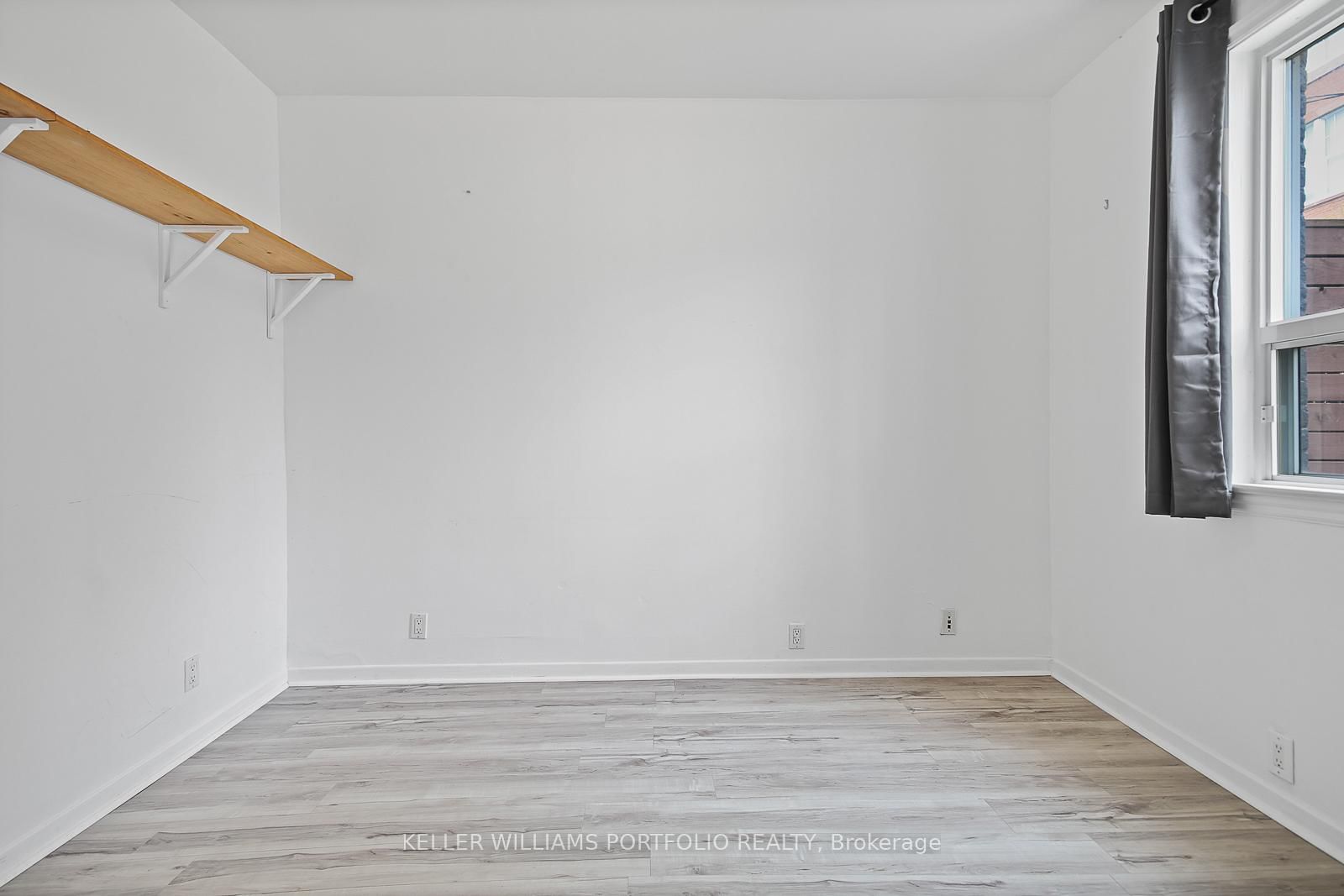 58 Manning Avenue - Photo 9