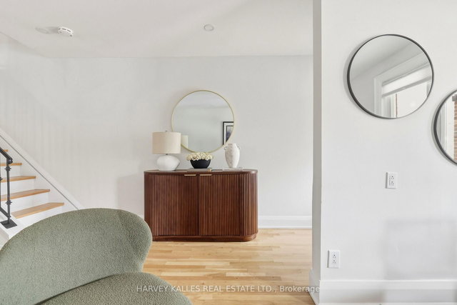 683 Hillsdale Avenue E