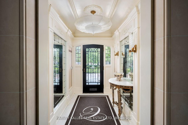 175 Teddington Park Avenue