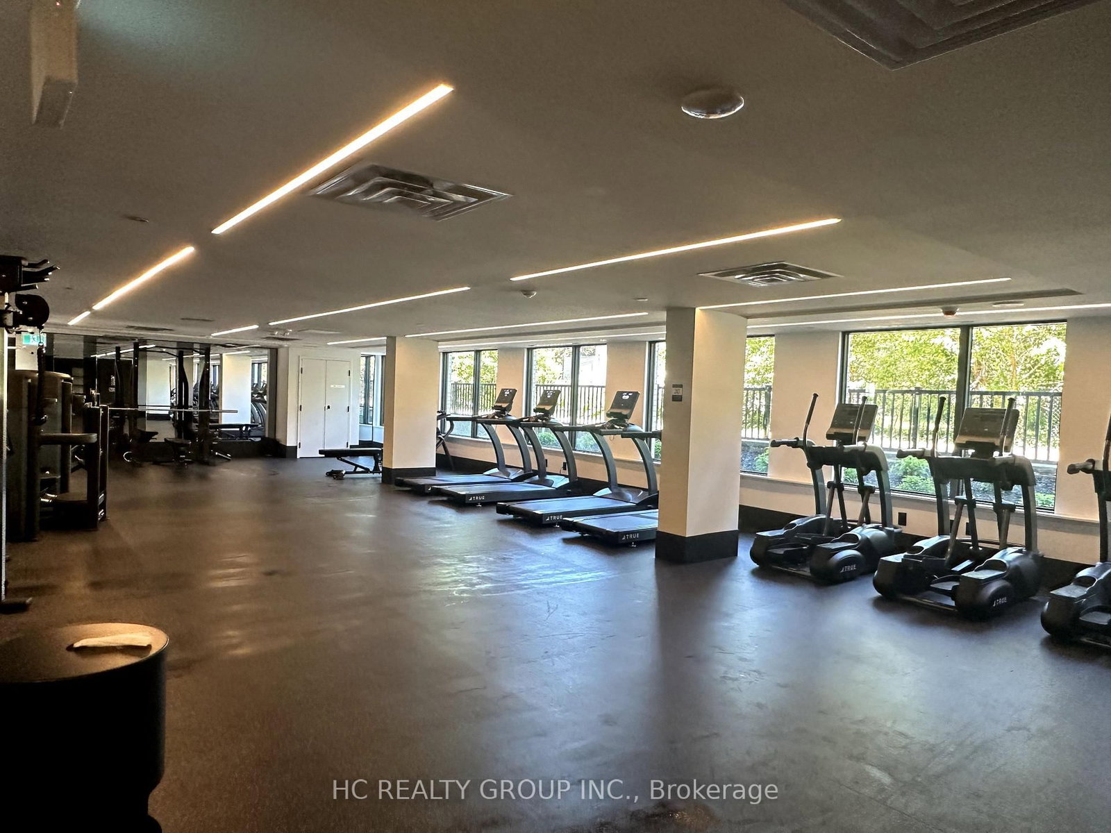 500 Wilson Avenue, Unit 810 - Photo 14