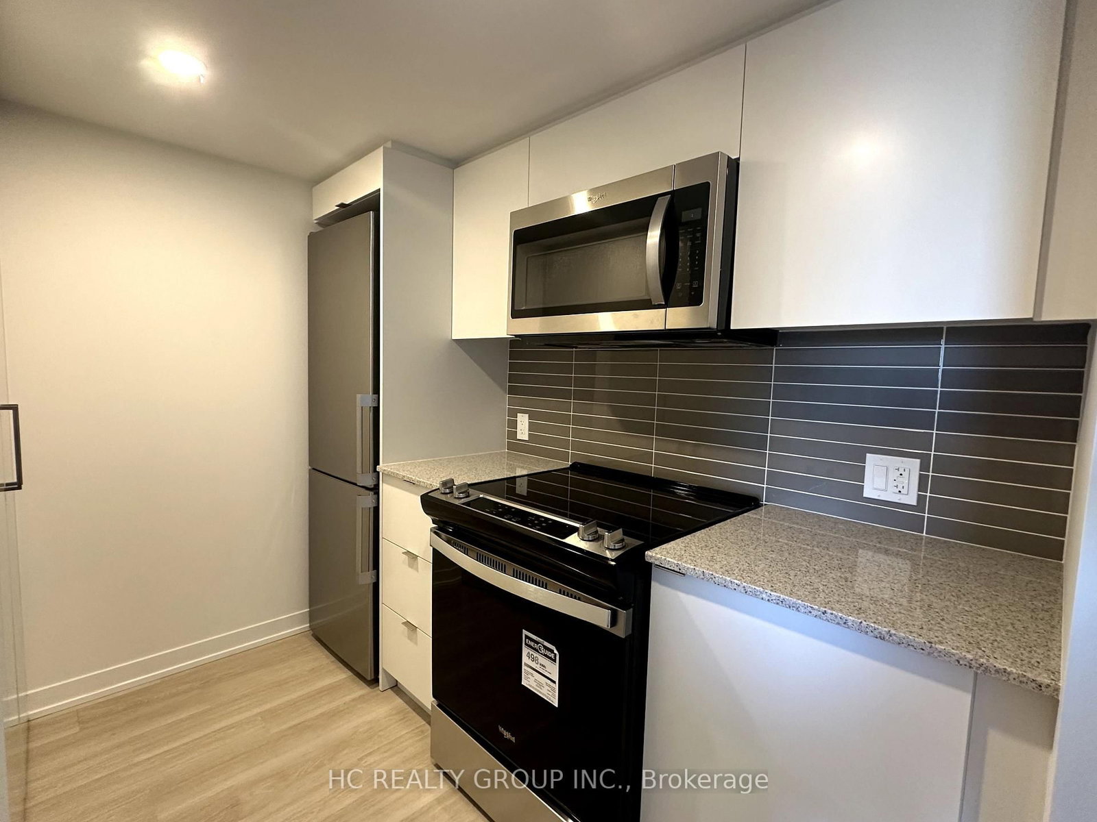 500 Wilson Avenue, Unit 810 - Photo 5