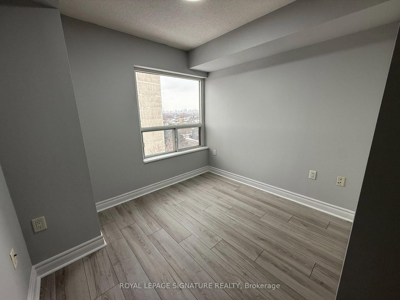 2 Neptune Drive, Unit 605 - Photo 8