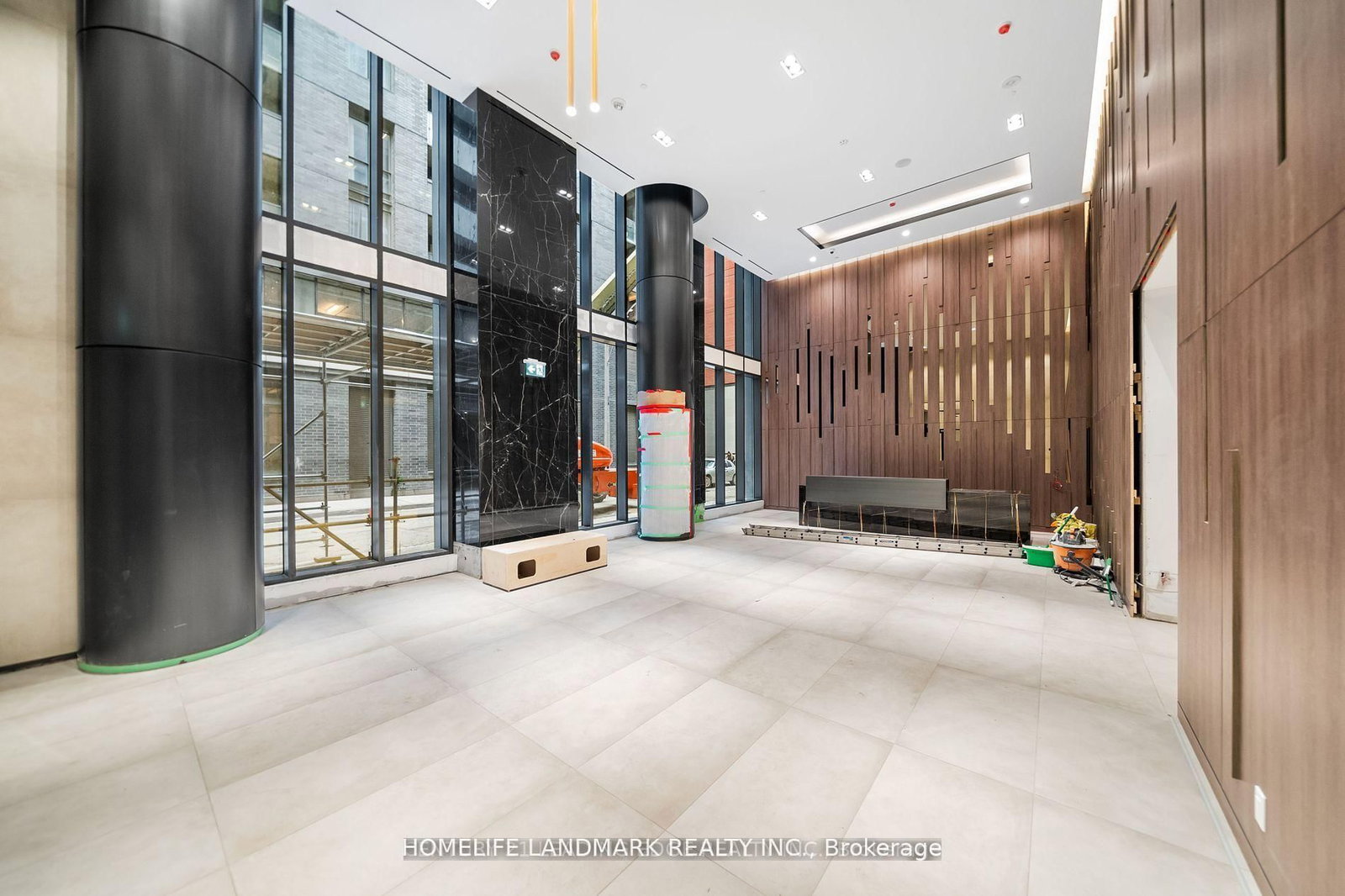 55 Mercer Street, Unit 2010 - Photo 3