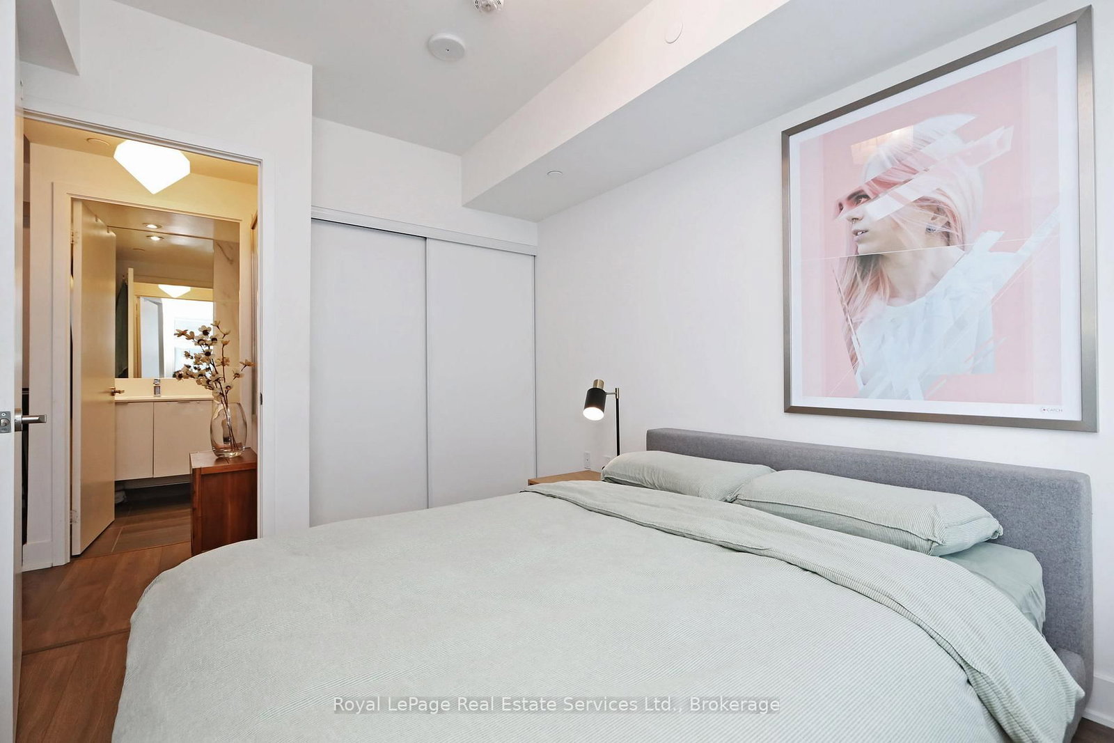 99 Broadway Avenue S, Unit 2107 - Photo 16