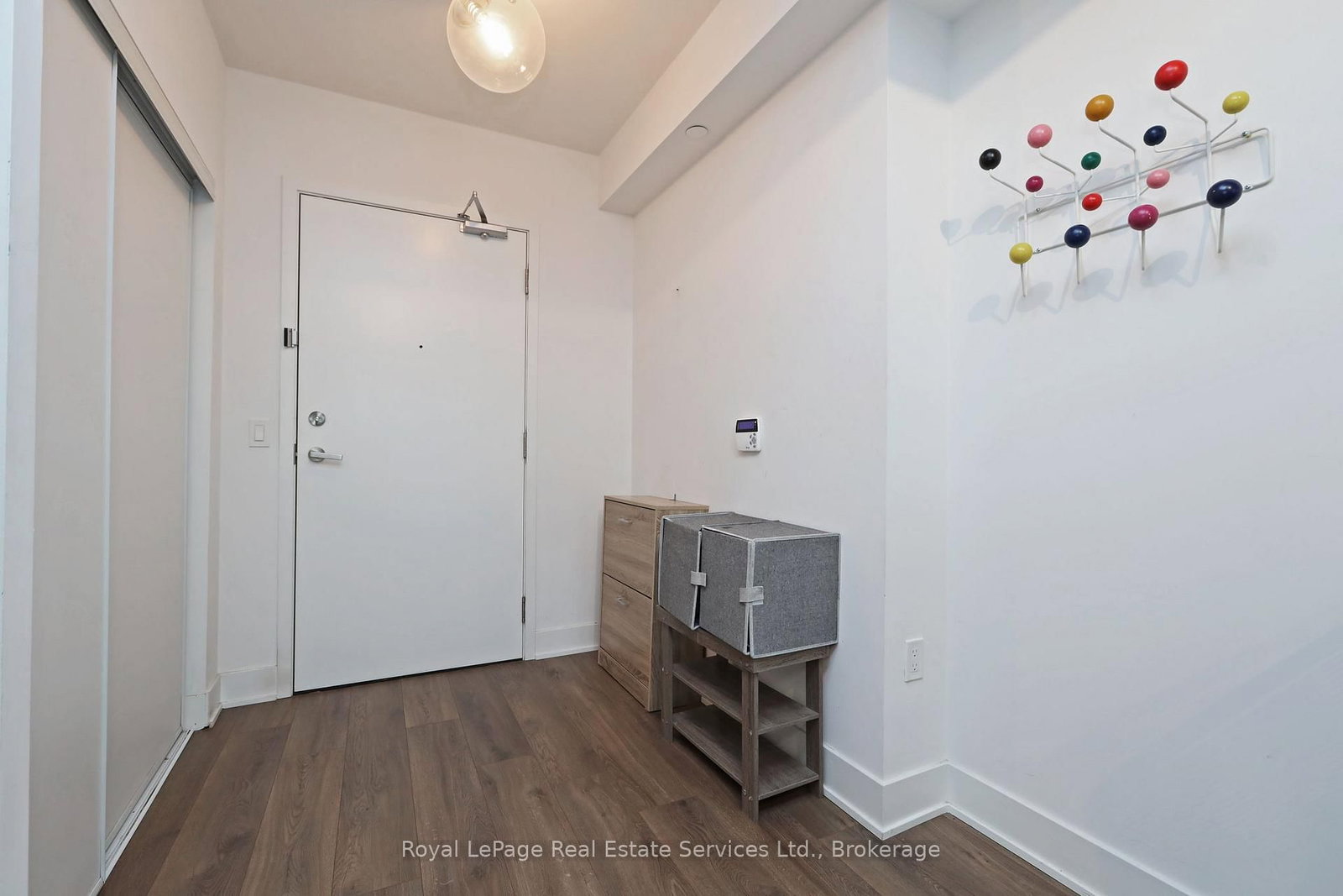 99 Broadway Avenue S, Unit 2107 - Photo 2