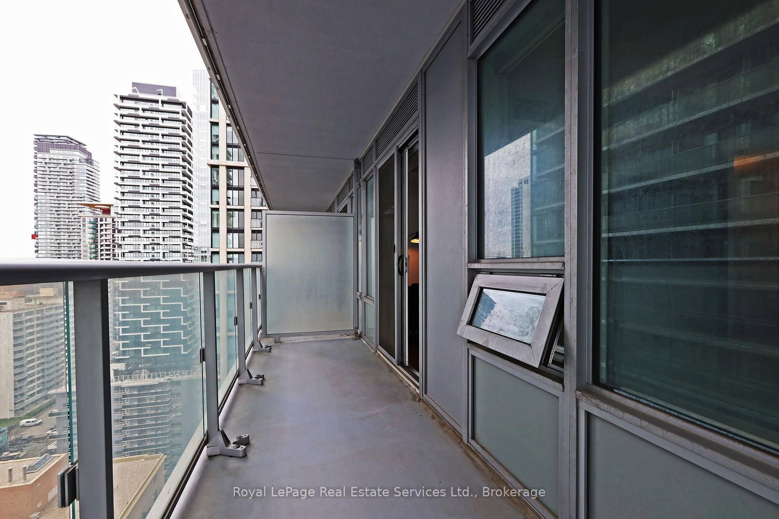 99 Broadway Avenue S, Unit 2107 - Photo 20