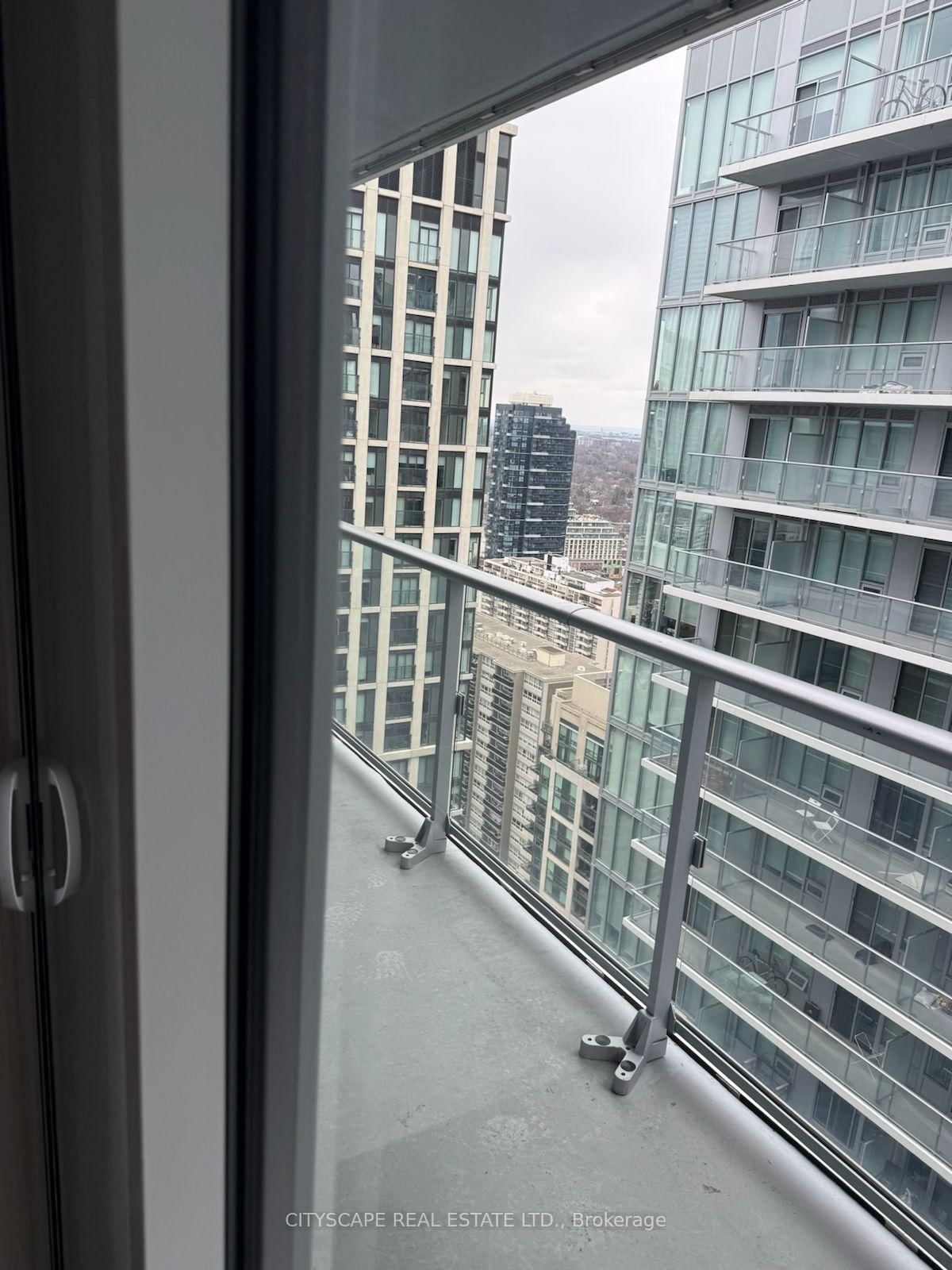 195 Redpath Avenue, Unit 3501 - Photo 31