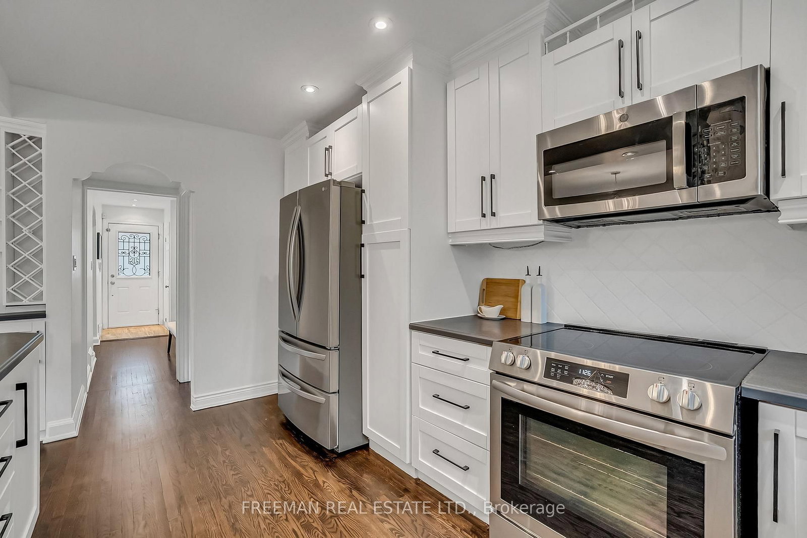 Detached House for sale at 49 Romney Road, Toronto, Ontario, M3H 1H4 - Lansing-Westgate - MLS: C13020476