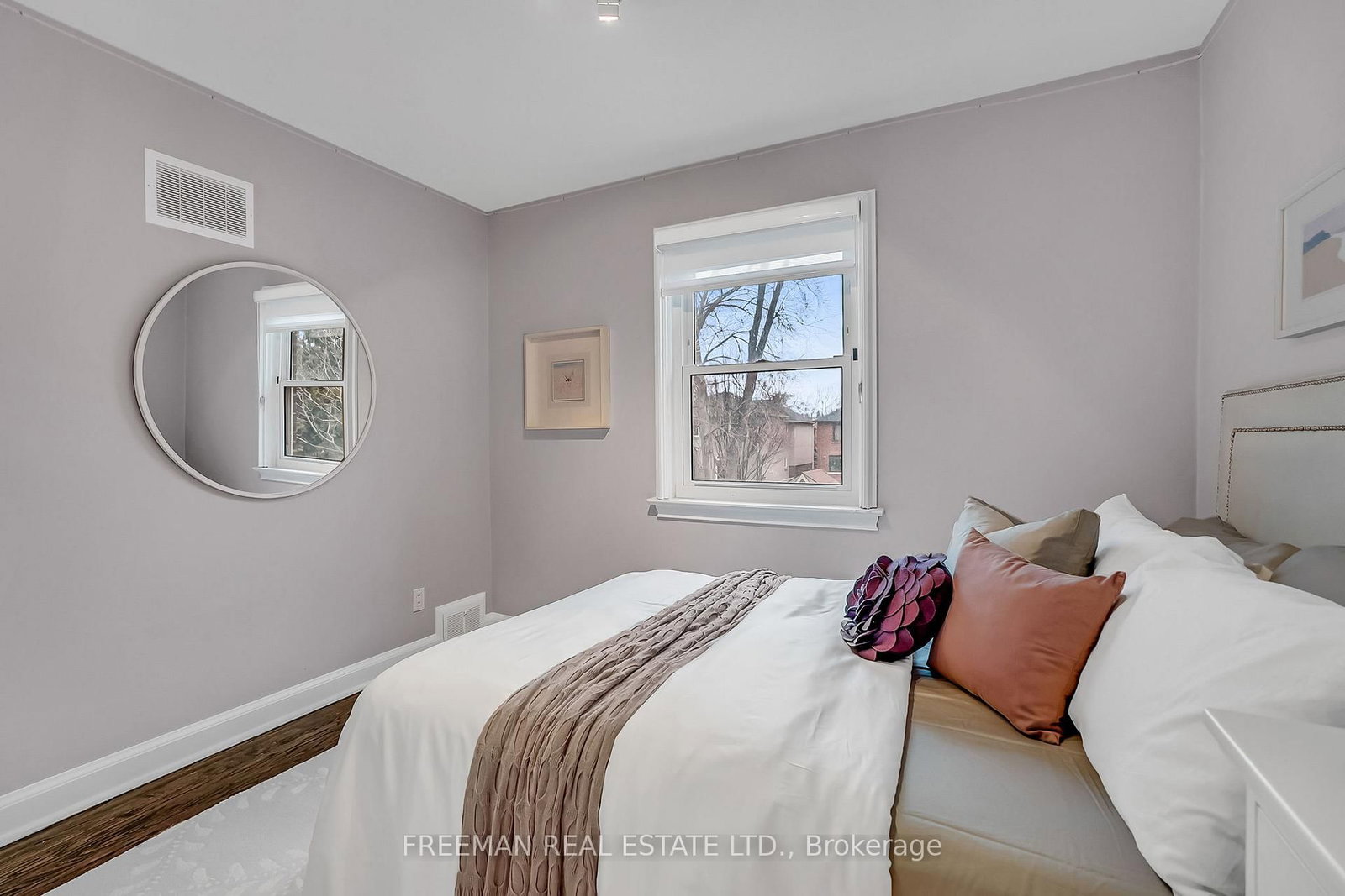 Detached House for sale at 49 Romney Road, Toronto, Ontario, M3H 1H4 - Lansing-Westgate - MLS: C13020476