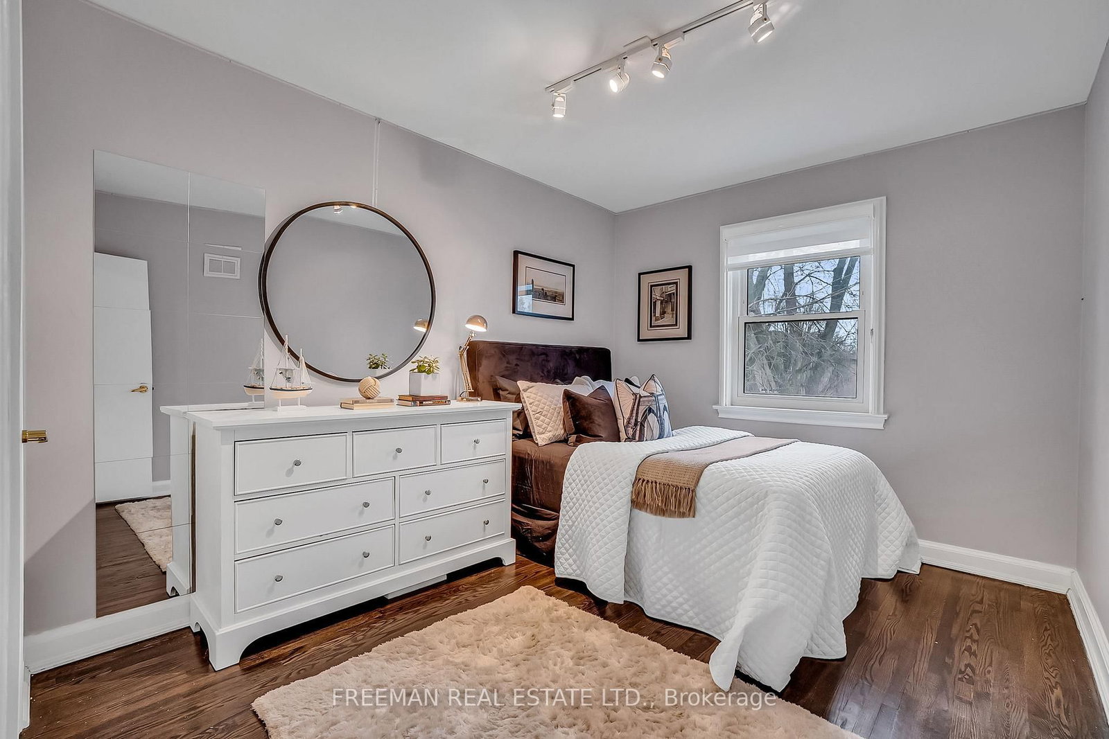 Detached House for sale at 49 Romney Road, Toronto, Ontario, M3H 1H4 - Lansing-Westgate - MLS: C13020476