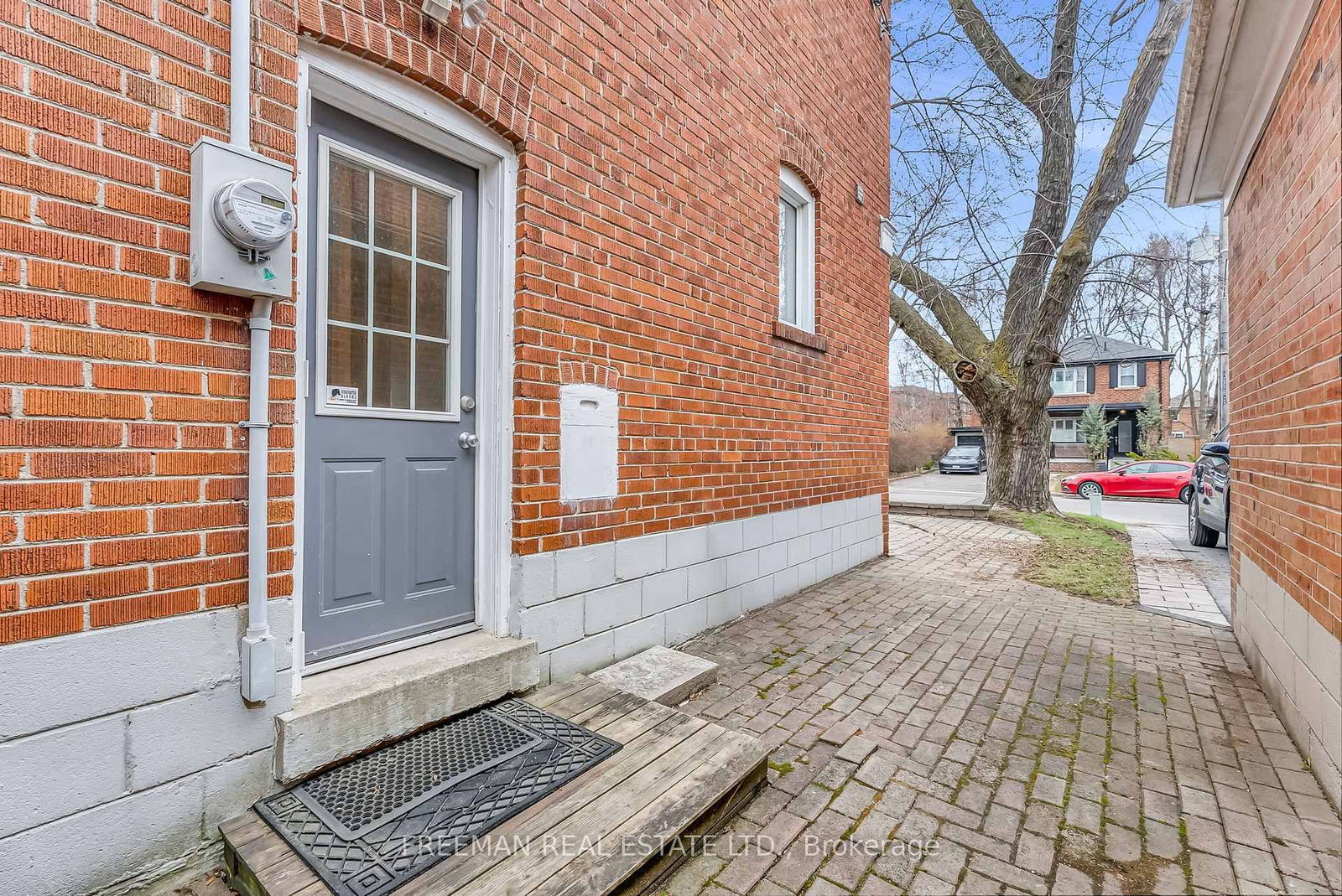 Detached House for sale at 49 Romney Road, Toronto, Ontario, M3H 1H4 - Lansing-Westgate - MLS: C13020476