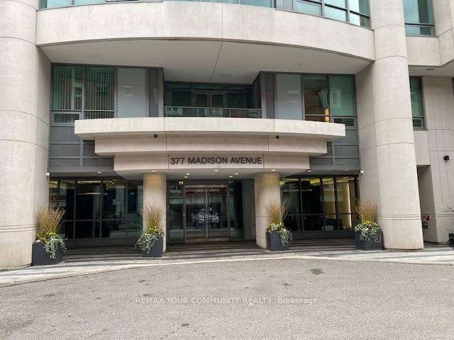 514 - 377 Madison Avenue