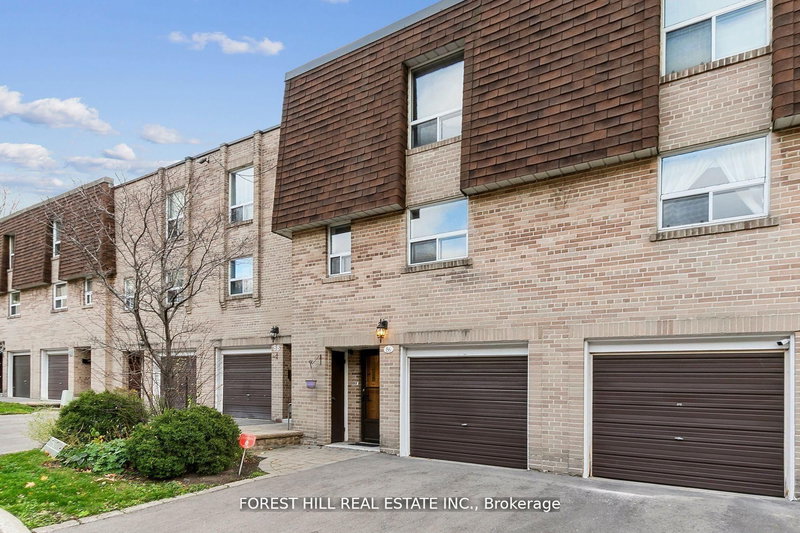 86 Village Greenway, Toronto, M2J 1K8 | Image 2