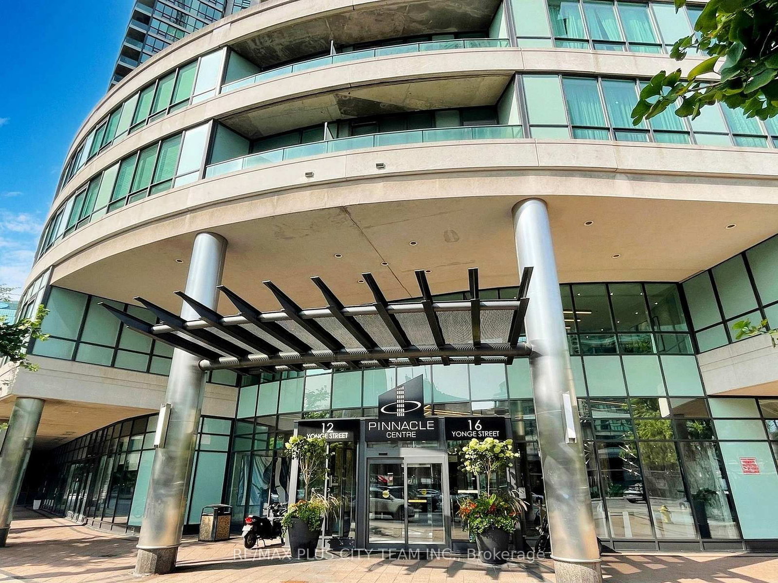 Property at 16 Yonge