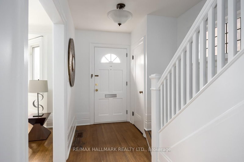 167 Welland Ave, Toronto, M4T 2J6 | Image 2