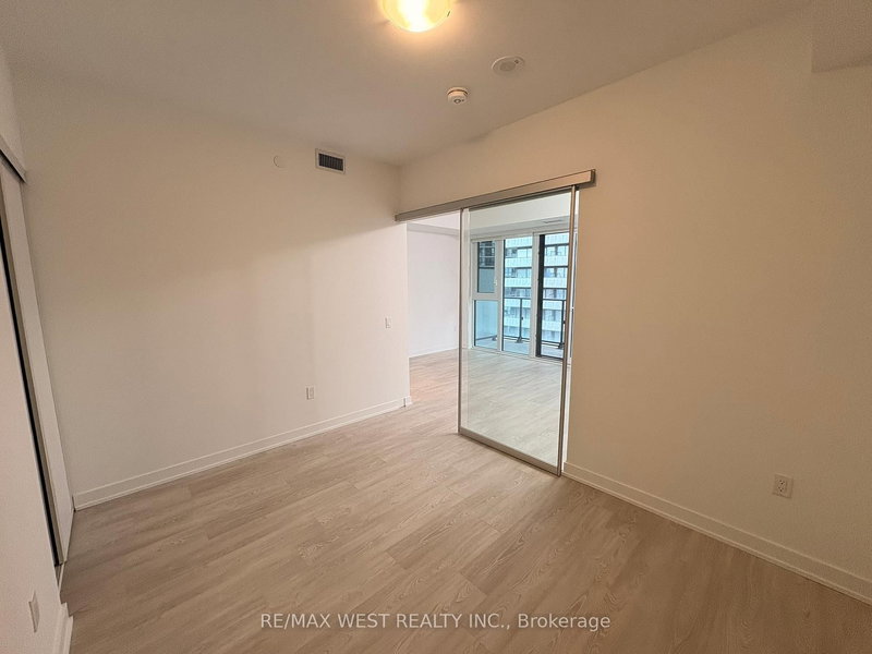 2102 - 634 Church St, Toronto, M4Y 0G9 | Image 3
