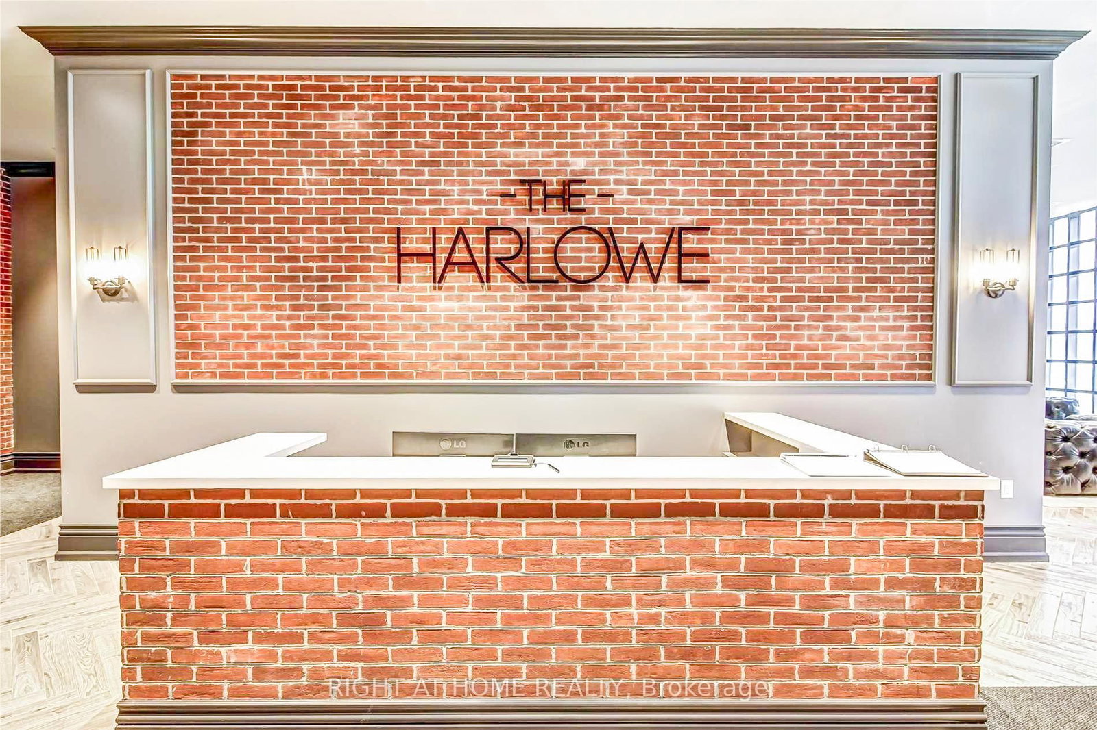 608 Richmond Street W, Unit 705 - Photo 3