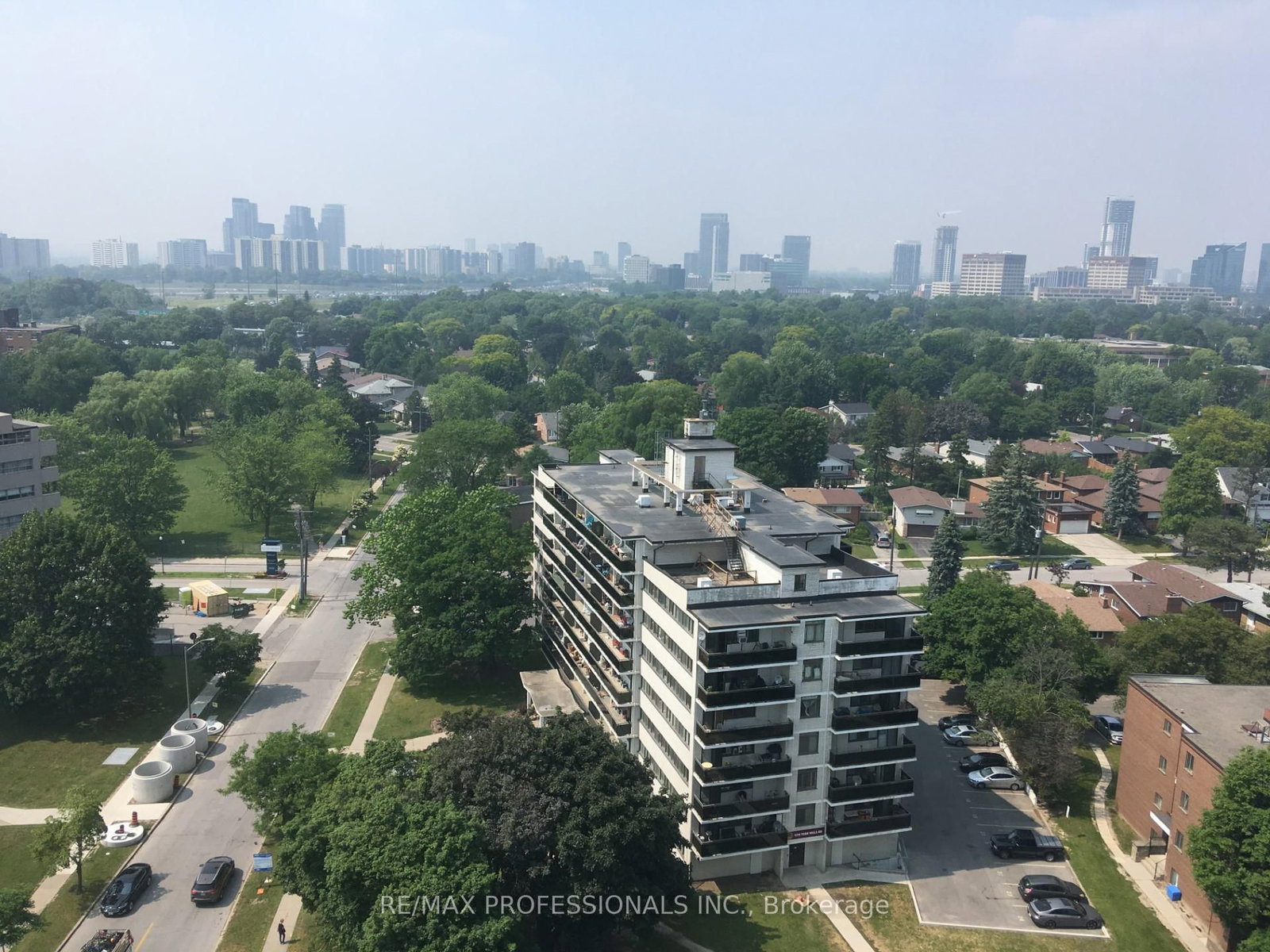 10 Deerlick Court, Unit 1505 - Photo 12