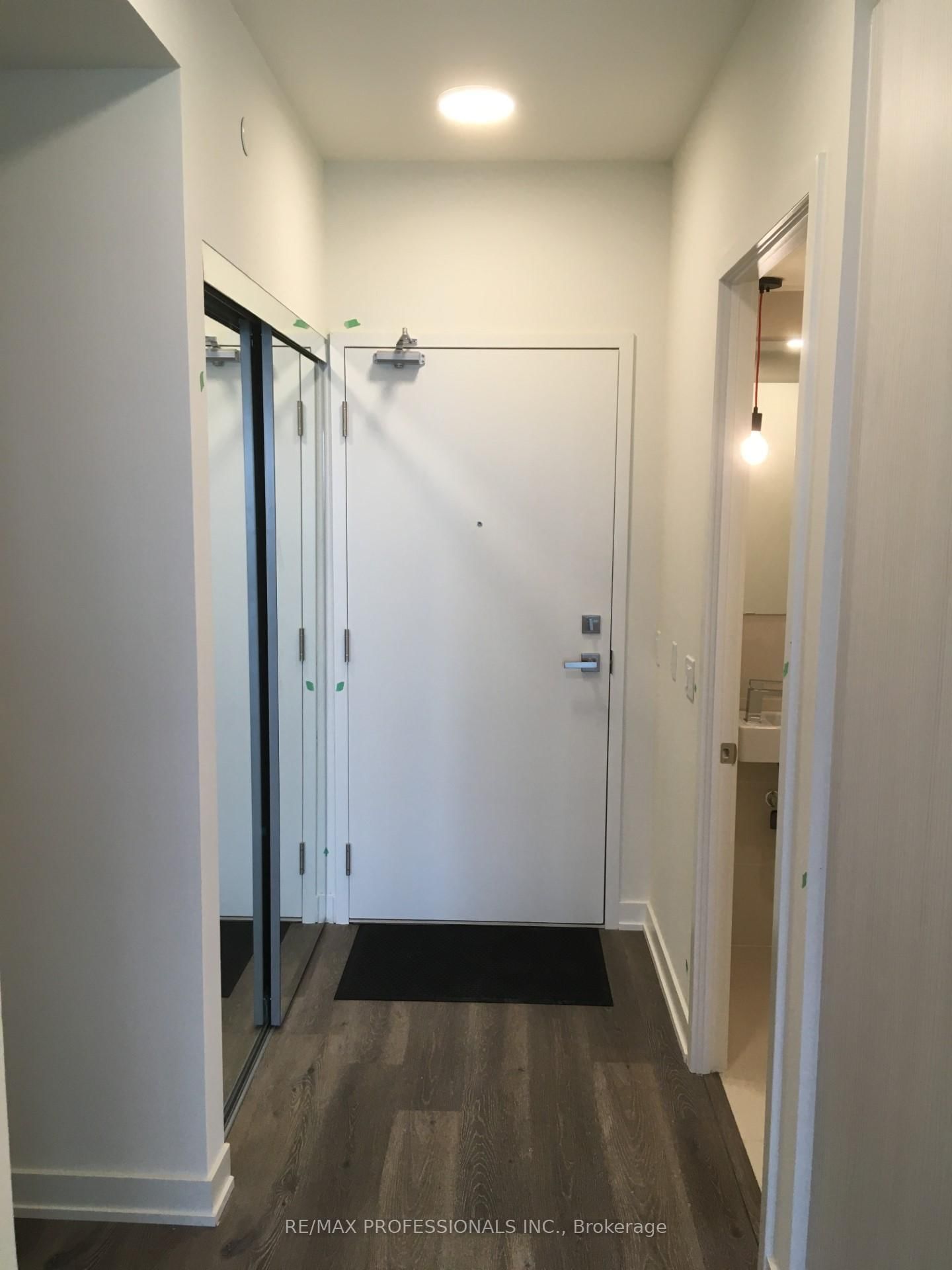 10 Deerlick Court, Unit 1505 - Photo 4