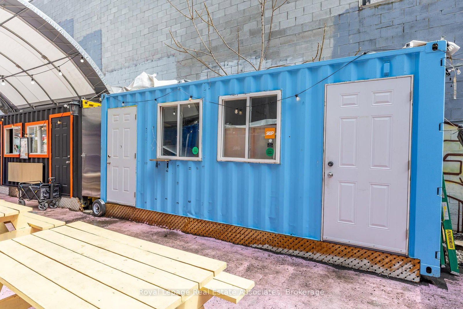 617 Queen Street W - Photo 19