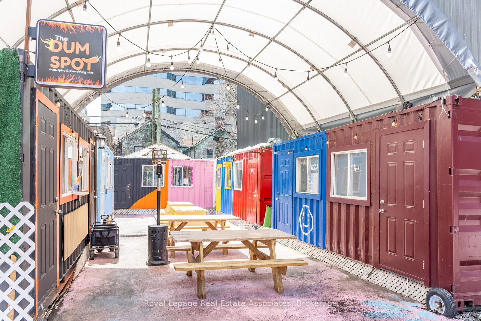 617 Queen Street W - Photo 7