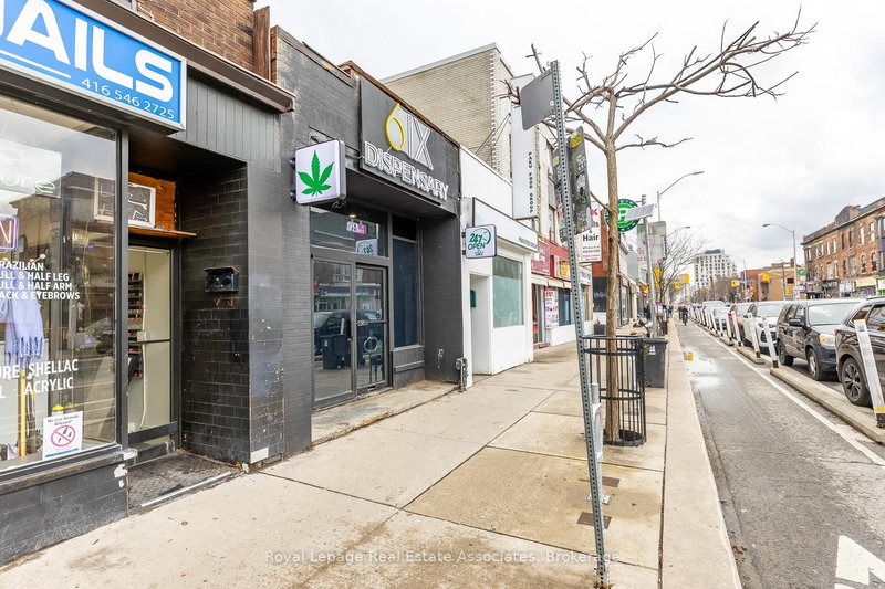 863 Bloor St W, Toronto, M6G 1M4 | Image 2