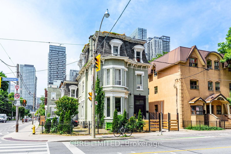 180 Sherbourne St, Toronto, M5A 2R7 | Image 2