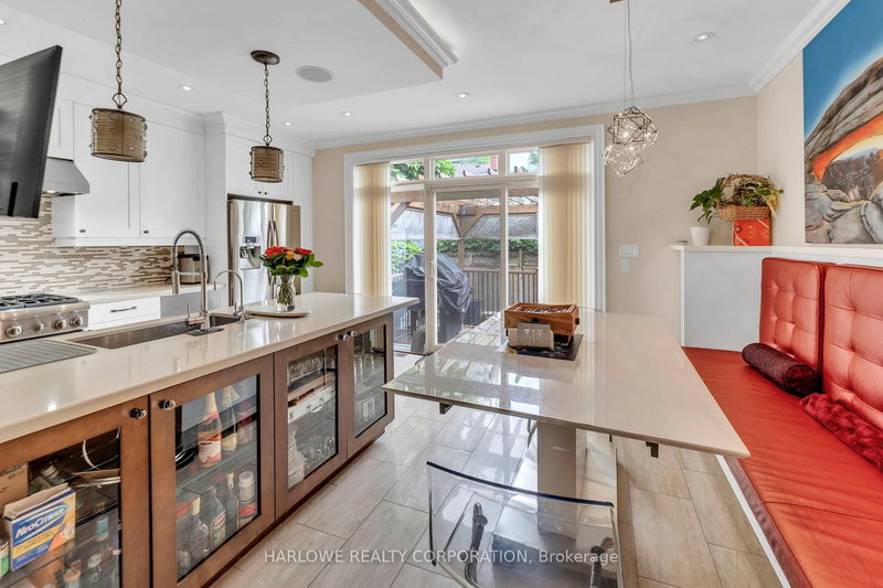 45 Briar Hill Ave, Toronto, M4R 1H7 | Image 3