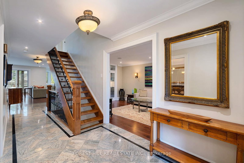 120 Glenayr Rd, Toronto, M5P 3C2 | Image 3