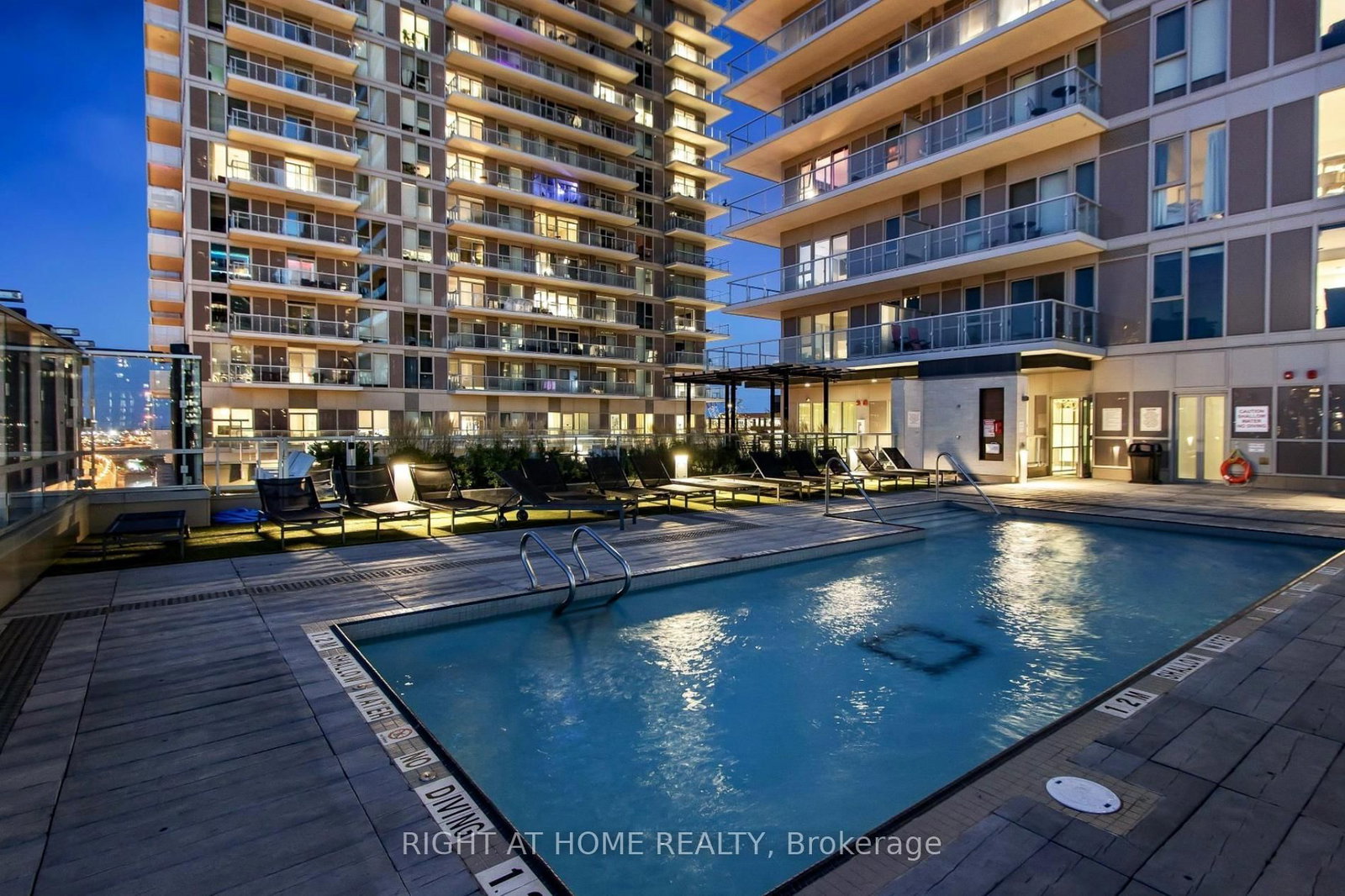 15 Lower Jarvis Street, Unit 1902 - Photo 17