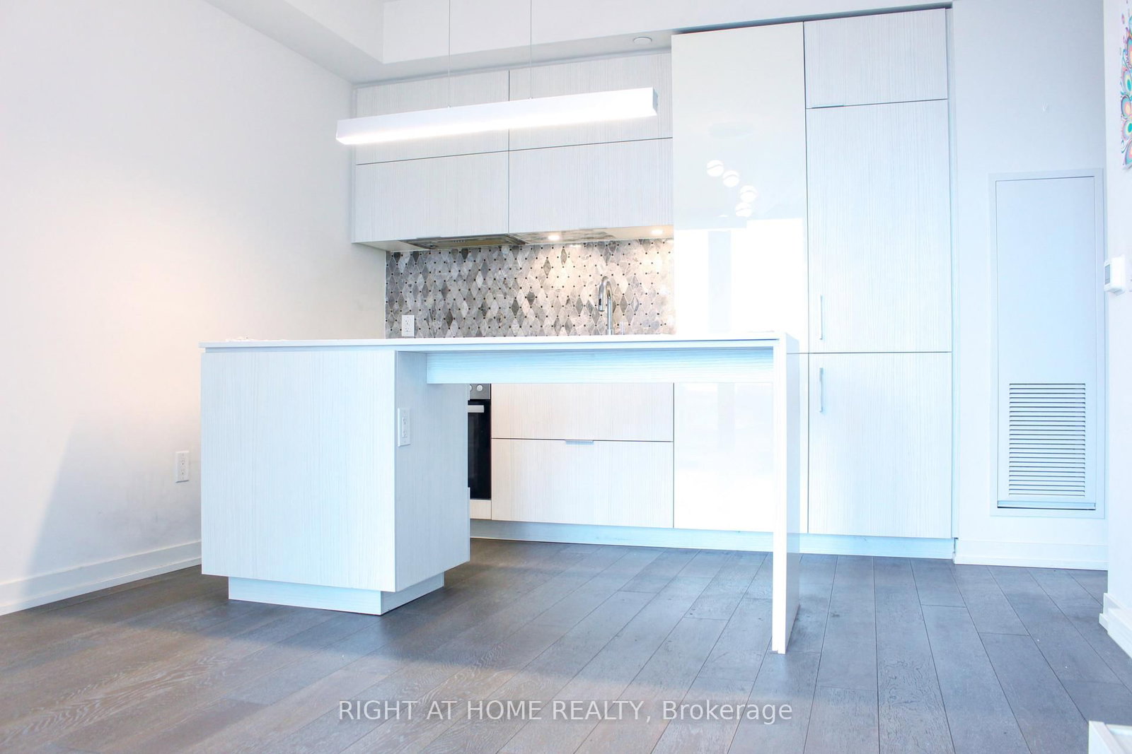 15 Lower Jarvis Street, Unit 1902 - Photo 8